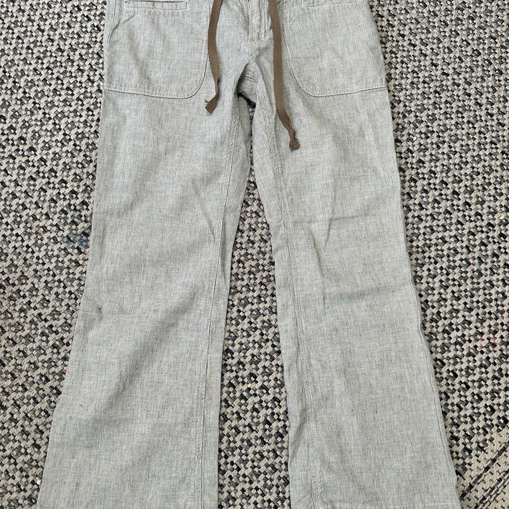 The North Face Gray Capris with Brown Drawstring